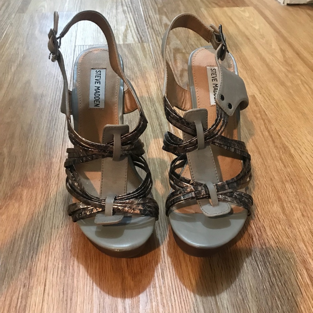 Steve Madden Tampaa wedge sandals